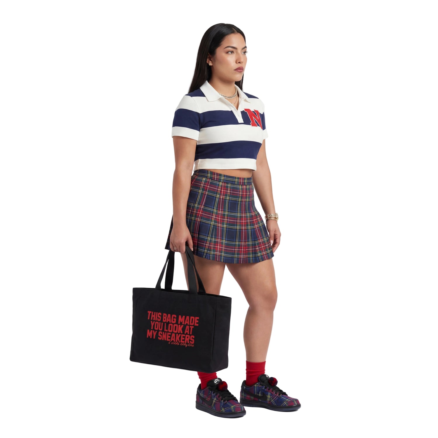 FEMALE SNEAKERHEAD SOCIAL CLUB